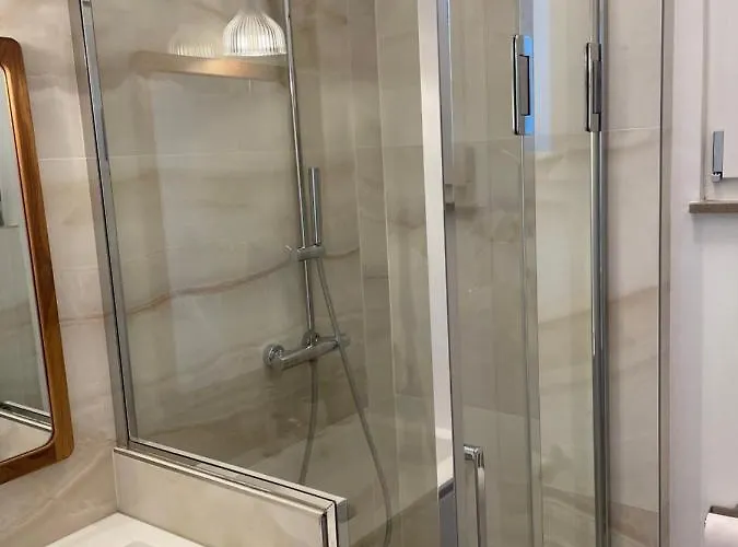 Pogri House Unità Trieste