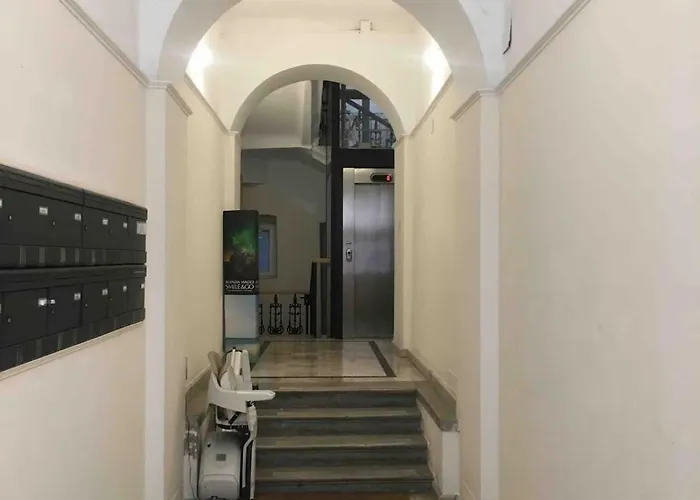 Pogri House Unità *